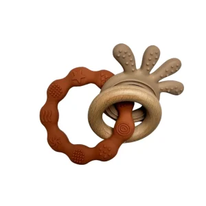 5608E62C-E74A-46EA-A3DD-BD74724F482B.jpgv1718058436 Jouet de dentition - Bois & pieuvre rouille beige