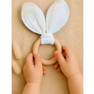 Anneau-et-hochet-de-dentition-blanc.webp Anneau et hochet de dentition