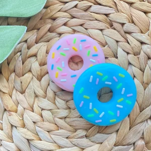 image_134449d5-bab5-4e56-9cb2-0e0af324a71a.jpgv1611694329 Jouet de dentition - Beignes