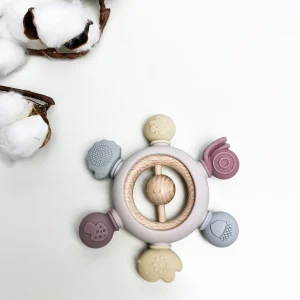 image_8bf5a1d0-1023-4942-ba0a-d77ed5b64167.jpgv1690559310 Jouet de dentition bois - Gouvernail rose